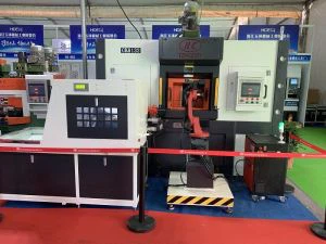 Ichki va tashqarisida tirgak qo'shish Maxsus hujumchisi mashinasini qilish